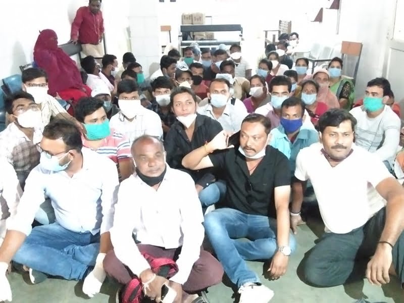 राजनांदगांव के संविदा स्वास्थ्यकर्मी फिर हड़ताल पर