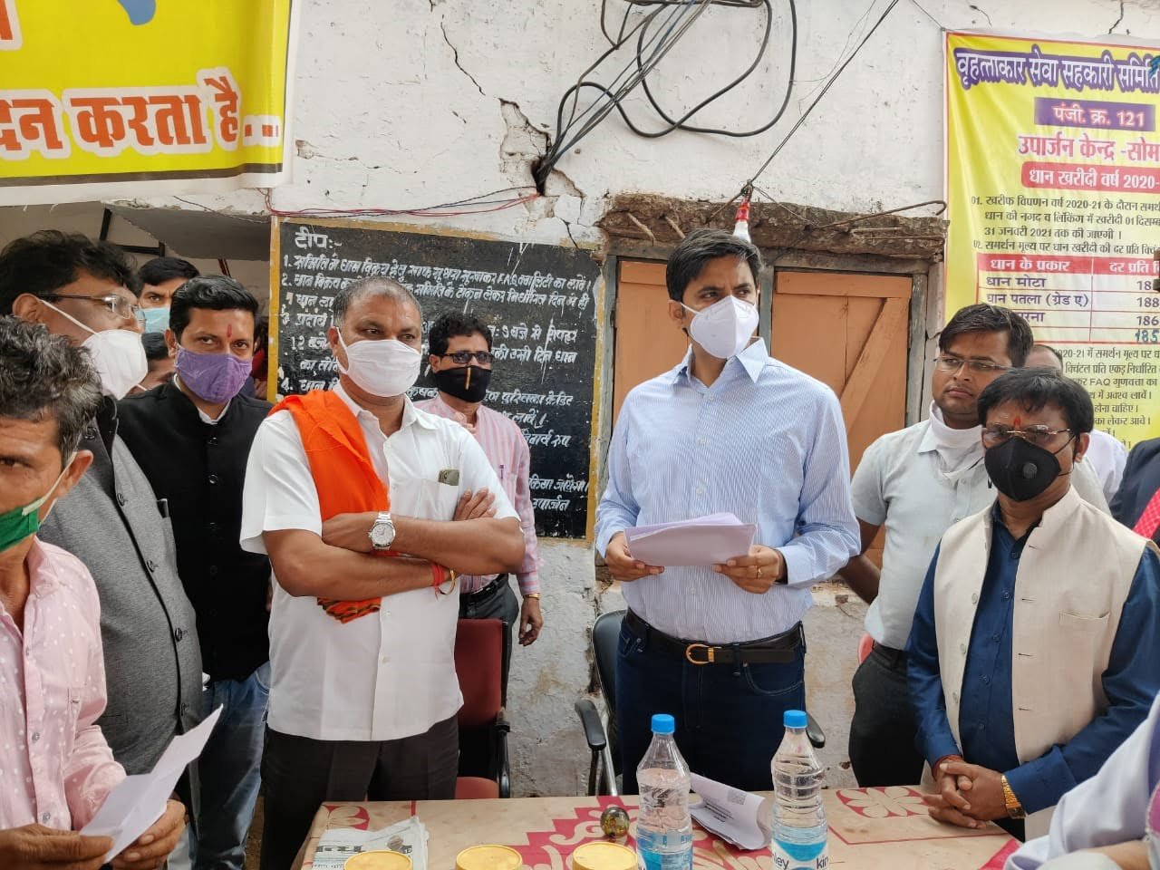 अभिषेक सिंह ने धान खरीदी केंद्र,सोमनी का किया निरीक्षण