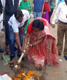महापौर ने किया भूमि पूजन,नगर निगम की टीम ने रेवाडीह से अवैध निर्माण हटाया,अनेक वार्डो में साामाजिक सुरक्षा पेंशन शिविर