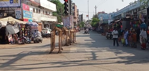 दिनभर तेज धूप के बीच ठंडी हवा से मिली राहत