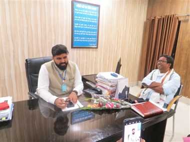 पहले डीएसपी थे नगर निगम के नए आयुक्त आशुतोष, संभाला कार्यभार