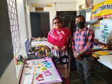 प्रदर्शनी में नवाचार की झलक, पढ़ने-लिखने में होगी आसानी