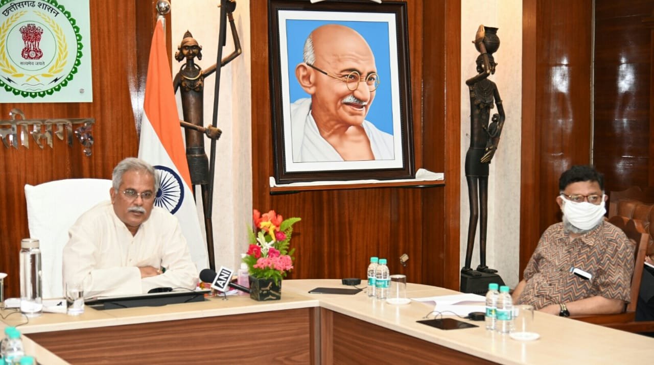एयरपोर्ट और रेल्वे स्टेशनों में प्रारंभ की जाएगी आरटीपीसीआर टेस्टिंग: मुख्यमंत्री श्री भूपेश बघेल
