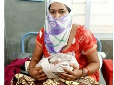 कोरोना संक्रमित महिला ने दिया स्वस्थ बच्ची का जन्म