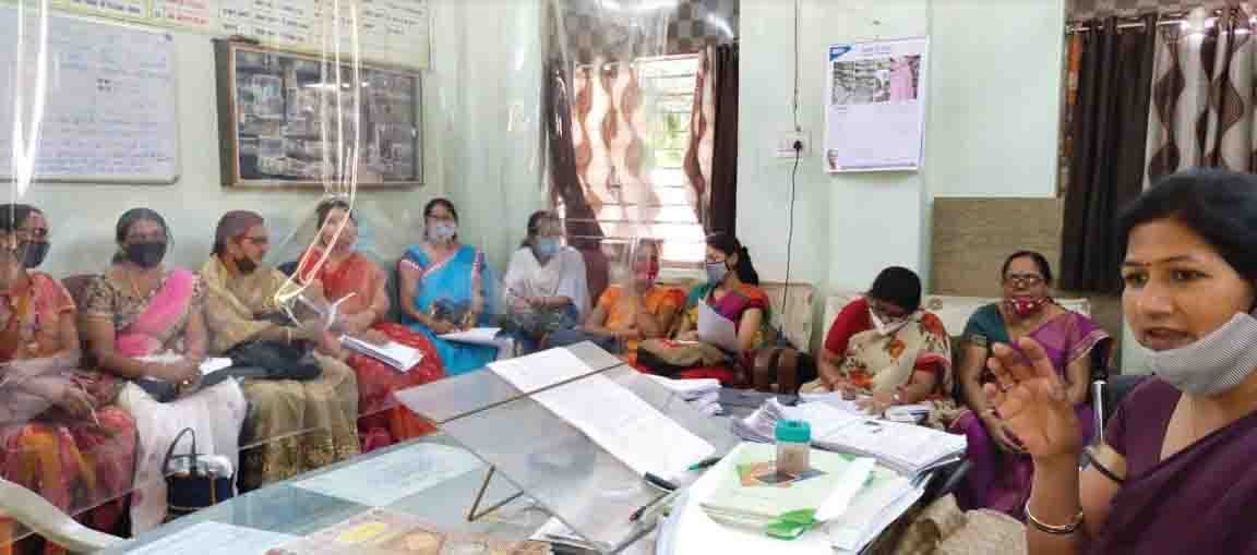 महारानी लक्ष्मी बाई स्कूल में तम्बाकू मुक्त शाला बनाने के लिए सफल आयोजन