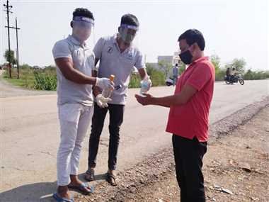 शराब की होम डिलीवरी, पहले दिन 1400 आर्डर पर 65 डिलीवरी
