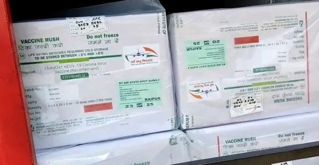 रायपुर पहुंची 6 लाख 44 हजार 410 वैक्सीन की खेप, 16 से एपीएल और फ्रंटलाइन वर्कर को लगेगा टीका