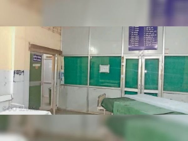शिफ्टिंग के बाद खंडहर हो जाएगी हॉस्पिटल की करोड़ों की बिल्डिंग