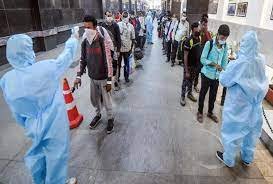 ठीक होने वाले मरीजों की संख्या फिर घटी, 24 घंटे में मिले 43,509 नए मरीज, 38525 ने दी संक्रमण को मात