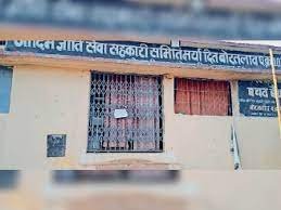 हड़ताल… 113 सोसाइटियों में लटका ताला इधर खाद-बीज के लिए भटक रहे किसान