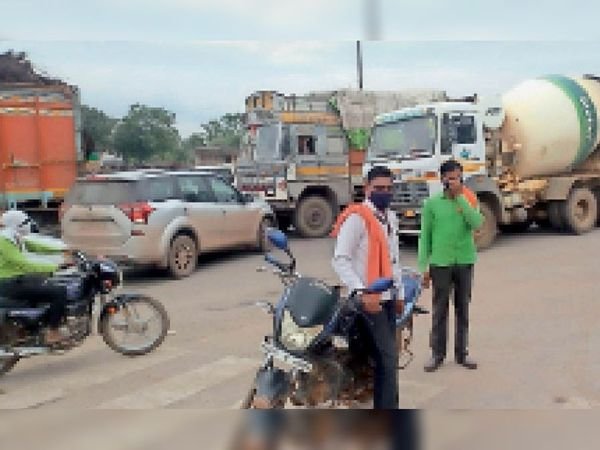 पाटेकोहरा में बने बैरियर से सरकार को फायदा पर नागरिकों की परेशानी बढ़ी