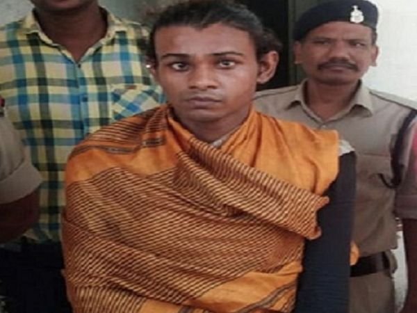 किन्नर की हत्या के बाद से जेल में था बंद, डॉक्टर व पुलिस को चकमा देने में कामियाब रहा, 2 जेल प्रहरी को किया गया सस्पेंड