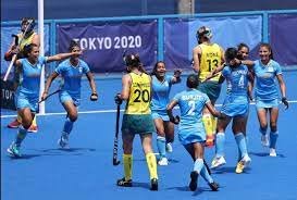 तीन मुकाबले हारने के बाद महिला हॉकी टीम ने रचा इतिहास, जानें ओलंपिक के सफर में कैसे पलटी बाजी