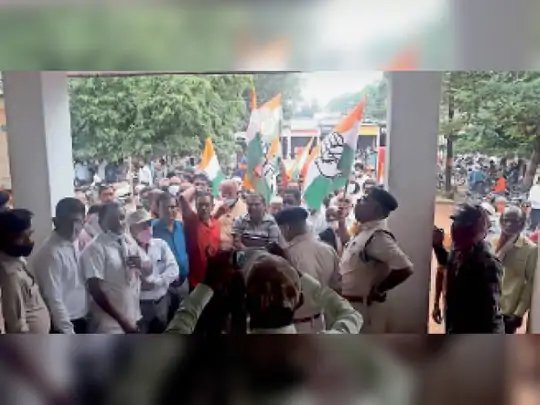 कहा- मोदी सरकार की भेदभाव नीति के चलते छग में खाद संकट