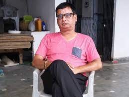 पुलिस जांच में UP की एक युवती से ब्लैकमेल होने की बात संजीव जैन ने 12 पेज के सुसाइड नोट में लिखा- मुझ पर 1.5 करोड़ का कर्ज