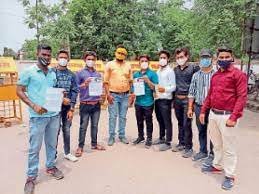 मन्नती शेरों के जुलूस में हथियार प्रदर्शन पर लगाई जाए रोक