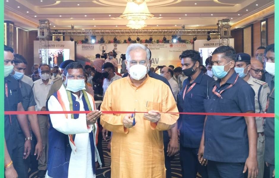 देश के निर्यात में छत्तीसगढ़ की अहम भागीदारी के लिए एयर कार्गाे की सुविधा जरूरी : मुख्यमंत्री श्री भूपेश बघेल