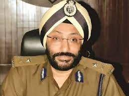 भिलाई में अपने खिलाफ दर्ज FIR में मांगी राहत, कोर्ट ने शासन-शिकायतकर्ता से मांगा जवाब, 20 लाख रुपए की उगाही का है आरोप