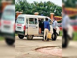 मेडिकल कॉलेज हॉस्पिटल बना रेफर सेंटर, रोज डिलीवरी केस बाहर भेज रहे