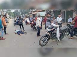 ६