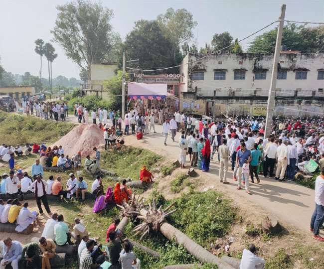 भोजपुर में अक्षय कुमार तो पटना में धर्मेंद्र जीते, बक्‍सर में चुनाव हारे लालू