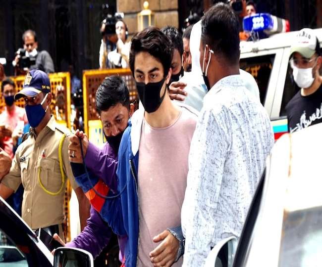 ड्रग्‍स केस में फंसे शाह रुख के बेटे आर्यन को यदि कल तक नहीं मिली जमानत, तो जेल में मनेगी दिवाली