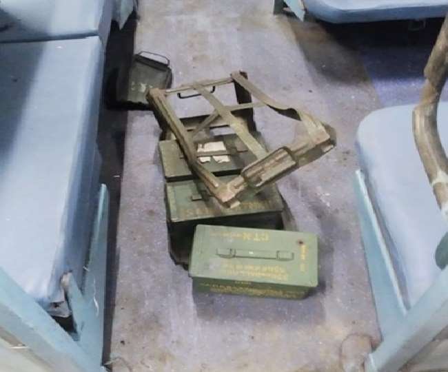रायपुर रेलवे स्टेशन पर ट्रेन में विस्फोट, CRPF के चार जवान हुए घायल
