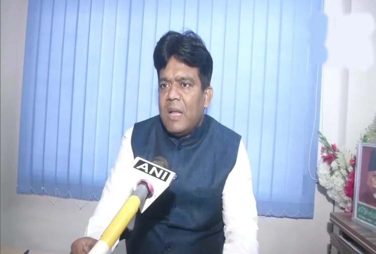 भारत की आजादी में बहुत बड़े स्वतंत्रता सेनानी थे जिन्ना, नेहरू को बताया विभाजन का जिम्मेदार