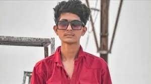 11वीं के छात्र का घर के कमरे में लटका मिला शव