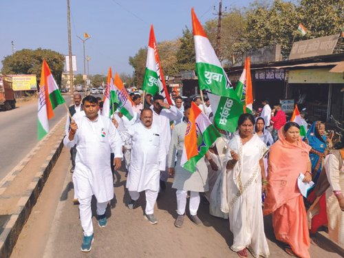 राजनांदगांव : सशक्त देश के लिए कांग्रेस हाथ से हाथ जोड़ रही कांग्रेसी : महेन्द्र यादव