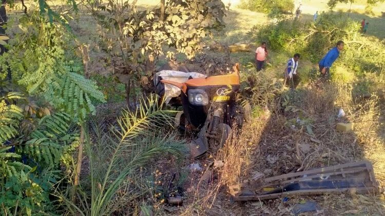 छत्तीसगढ़ : स्कूल से बच्चों को लेकर लौट रहे ऑटो को ट्रक ने मारी टक्कर, हादसा में सात छात्रों की मौत, दो गंभीर