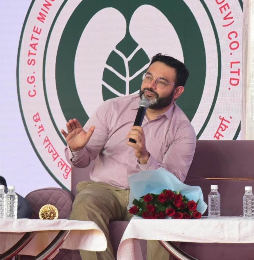 रायपुर : छत्तीसगढ़ मिलेट कार्निवाल के दूसरे दिन मिलेट की खेती, उपार्जन की चुनौतियां एवं अवसर पर केंद्रित संगोष्ठी का आयोजन