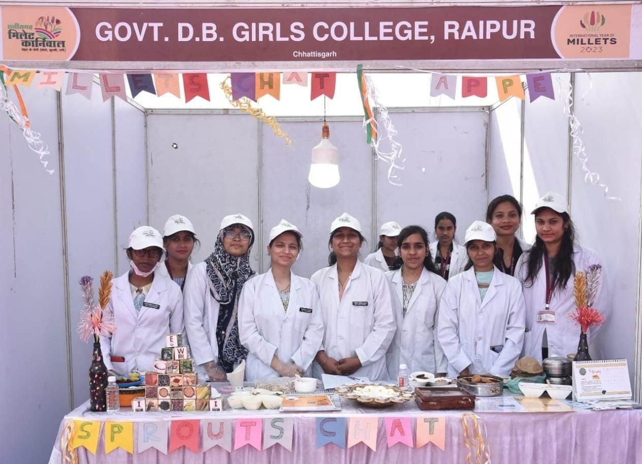 रायपुर : राजधानी की छात्राएं कर रहीं हैं सुपरफूड पर शोध