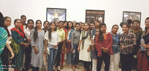 राजनांदगांव : हिंदू समाज की नारीशक्ति को संगठित करने विहिप दुर्गा वाहिनी ने लड़कियों को दिखाई केरला स्टोरी