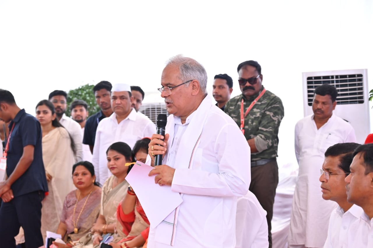रायपुर : झीरम श्रद्धांजलि दिवस : मुख्यमंत्री महोदय का संबोधन आरंभ