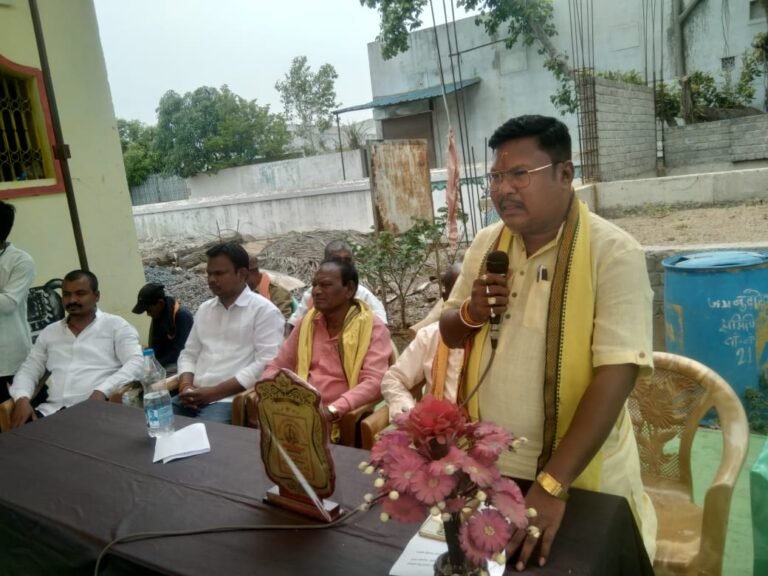 राजनांदगांव : रेवाडीह वार्ड में मनाया गया वीरांगना रानी दुर्गावती शहादत दिवस-इस अवसर प्रतिभावान छात्र-छात्राओं का सम्मान
