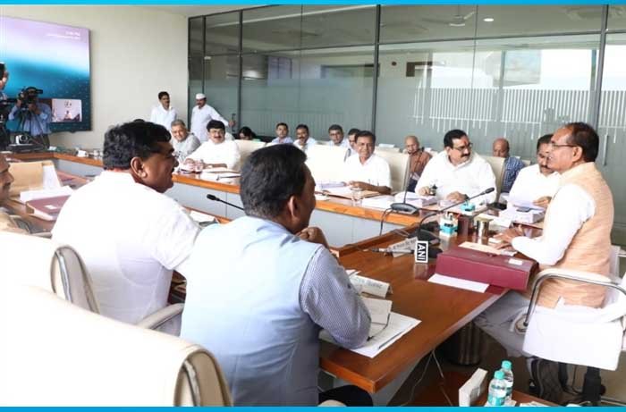 11ajhnc.jpg