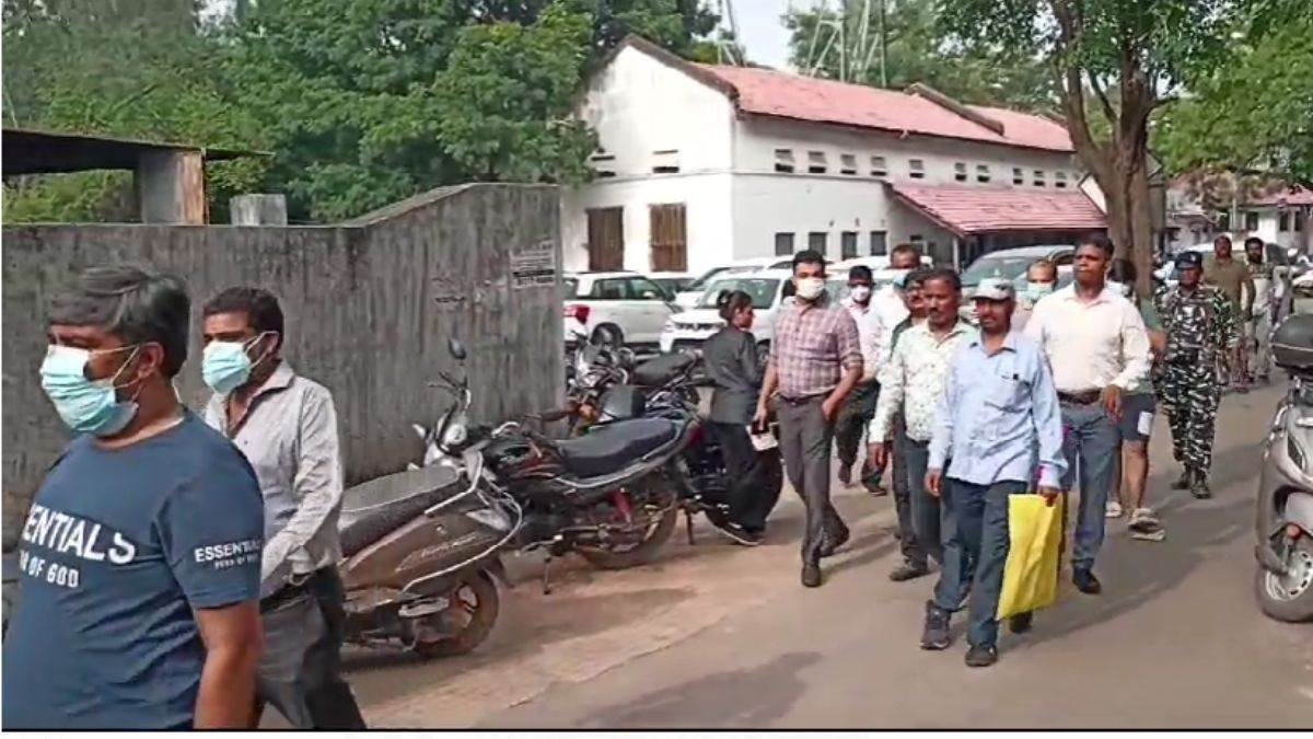महादेव आनलाइन सट्टा एप मामले में चार आरोपित कोर्ट में पेश, 6 दिन की रिमांड पर ईडी को सौंपा