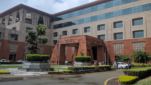 Vallabh_bhavan-1.jpg