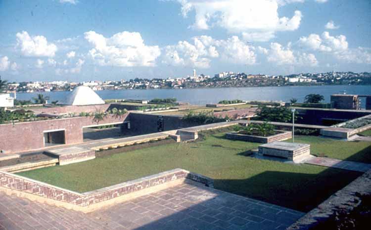bhart_bhawan1.jpg