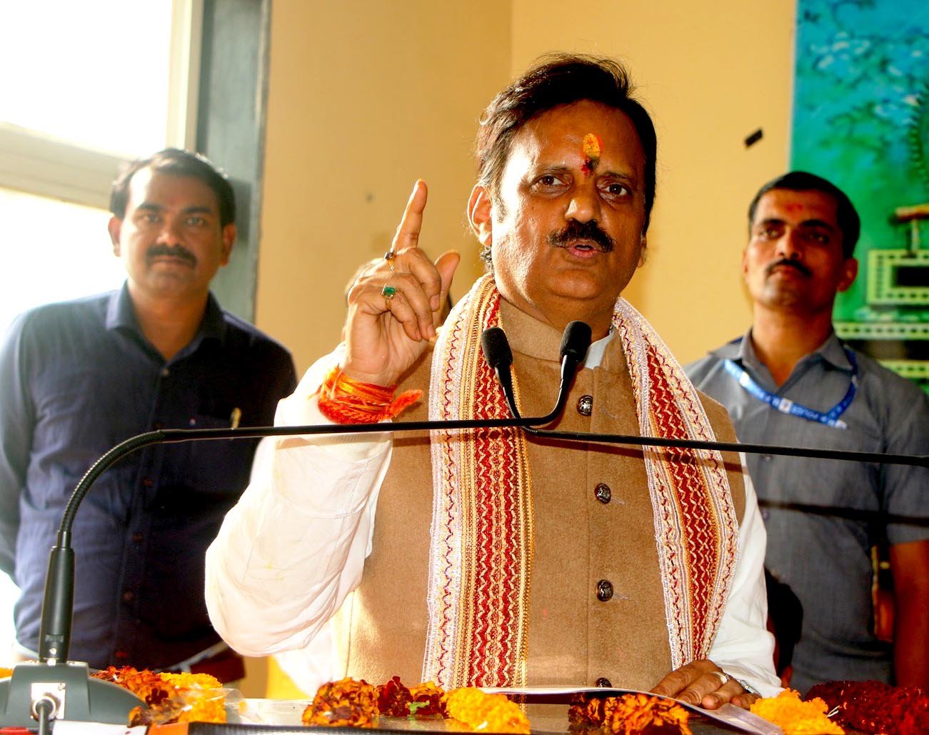 rajender_shukla.jpg
