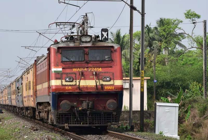 train1.jpg