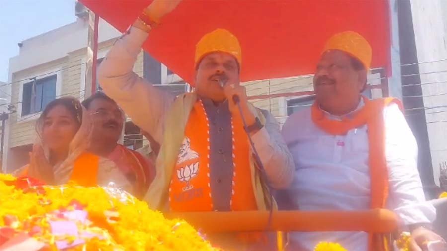 cm_yadav.jpg