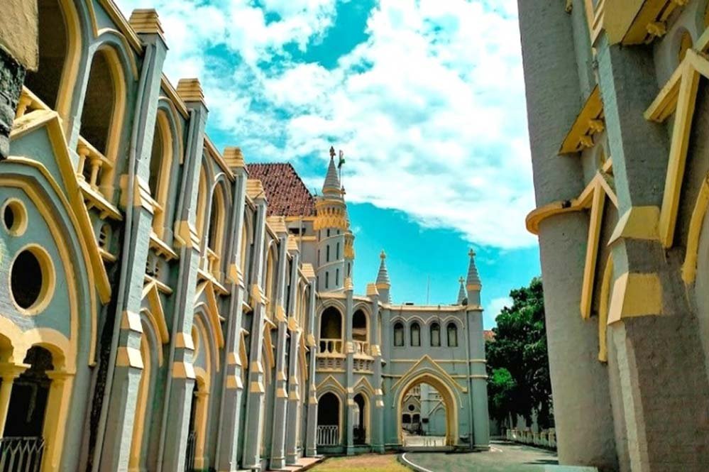 high_court_jabalpur_5-3.jpg