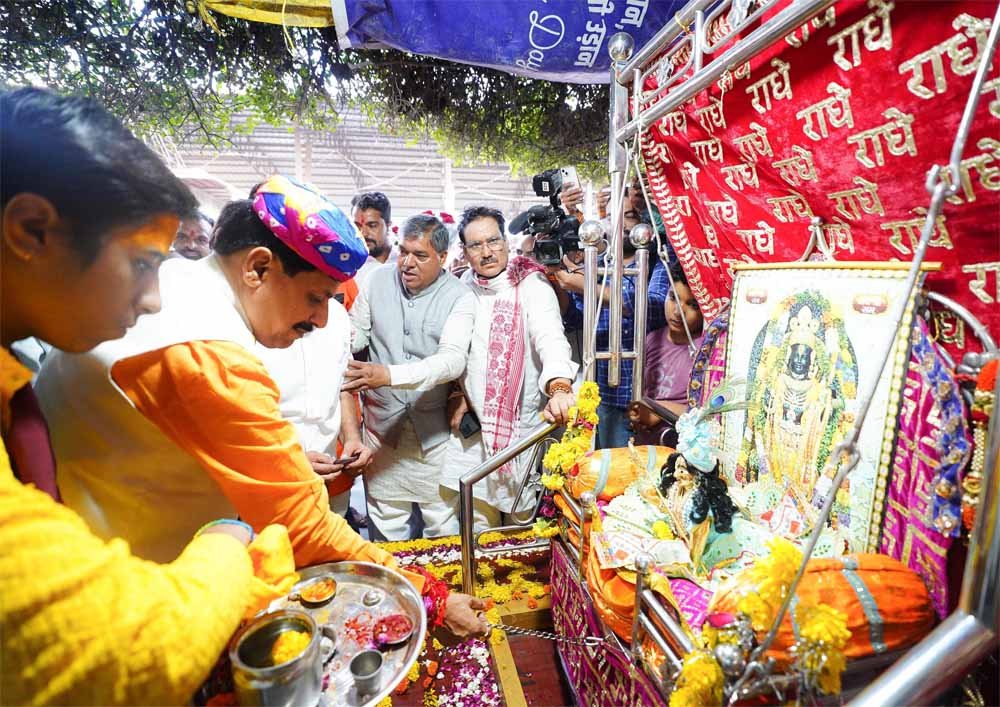 cm_yadav-1.jpg