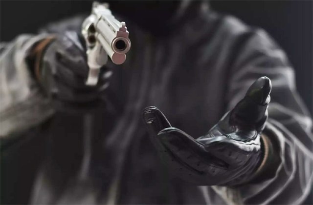 20240906140005_bandook