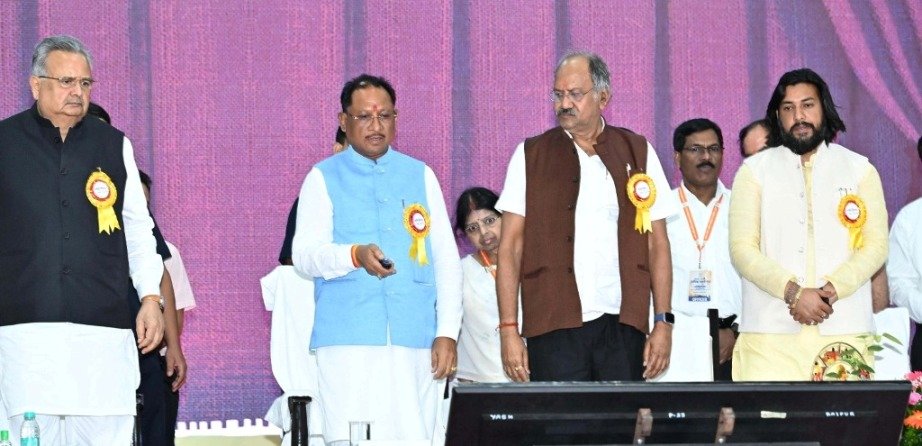 CG : विश्वकर्मा जयंती पर मुख्यमंत्री ने 57 हजार श्रमिकों के खातों में ट्रांसफर किए 49.43 करोड़