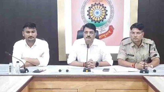 CG : नवरात्रि में अभद्र गाना और नृत्य बैन