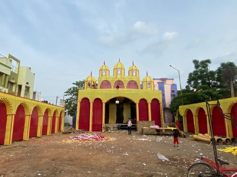 राजनांदगांव : कोलकाता का मां दक्षिणेश्वर काली माता का भव्य मंदिर लखोली में बनकर तैयार