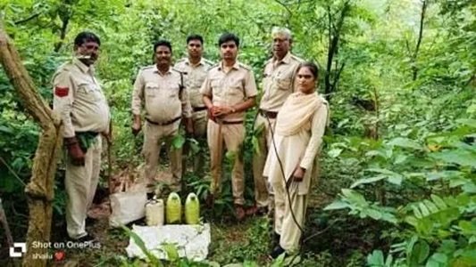 CG : 26 लीटर अवैध शराब जब्त
